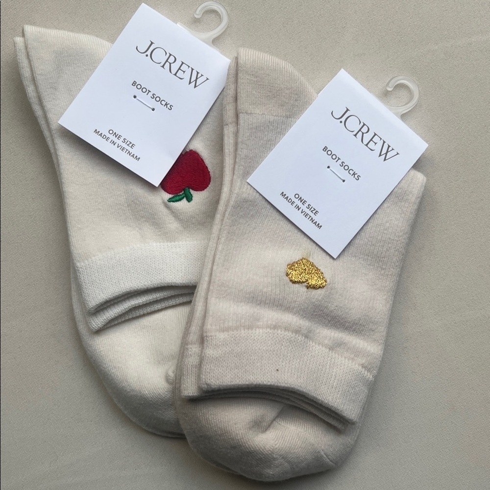 J. Crew Cream Boot Socks with Apple and Heart Embroidery 2 Pack - Picture 5 of 9